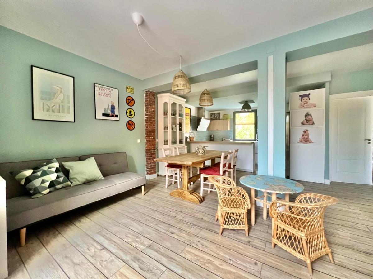 Housing Leon Unifamiliar Con Patio A 100 Metros De La Catedral Villa ภายนอก รูปภาพ